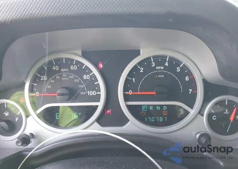 2010 Jeep Wrangler Unlimited Sport из США, поврежденный, VIN 1J4BA3H18AL228245